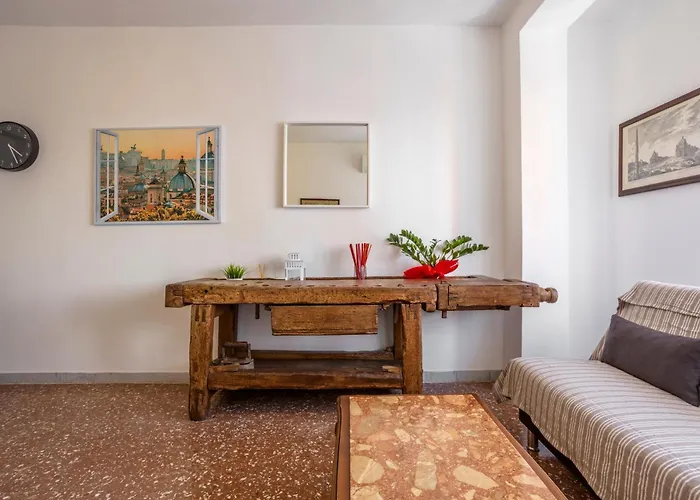 Guest Host - Stylish Near Trastevere! Appartamento