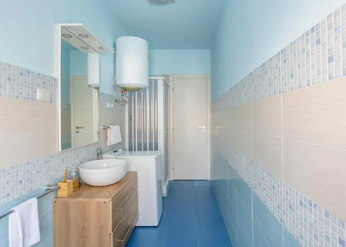Appartamento Guest Host - Stylish Near Trastevere! *